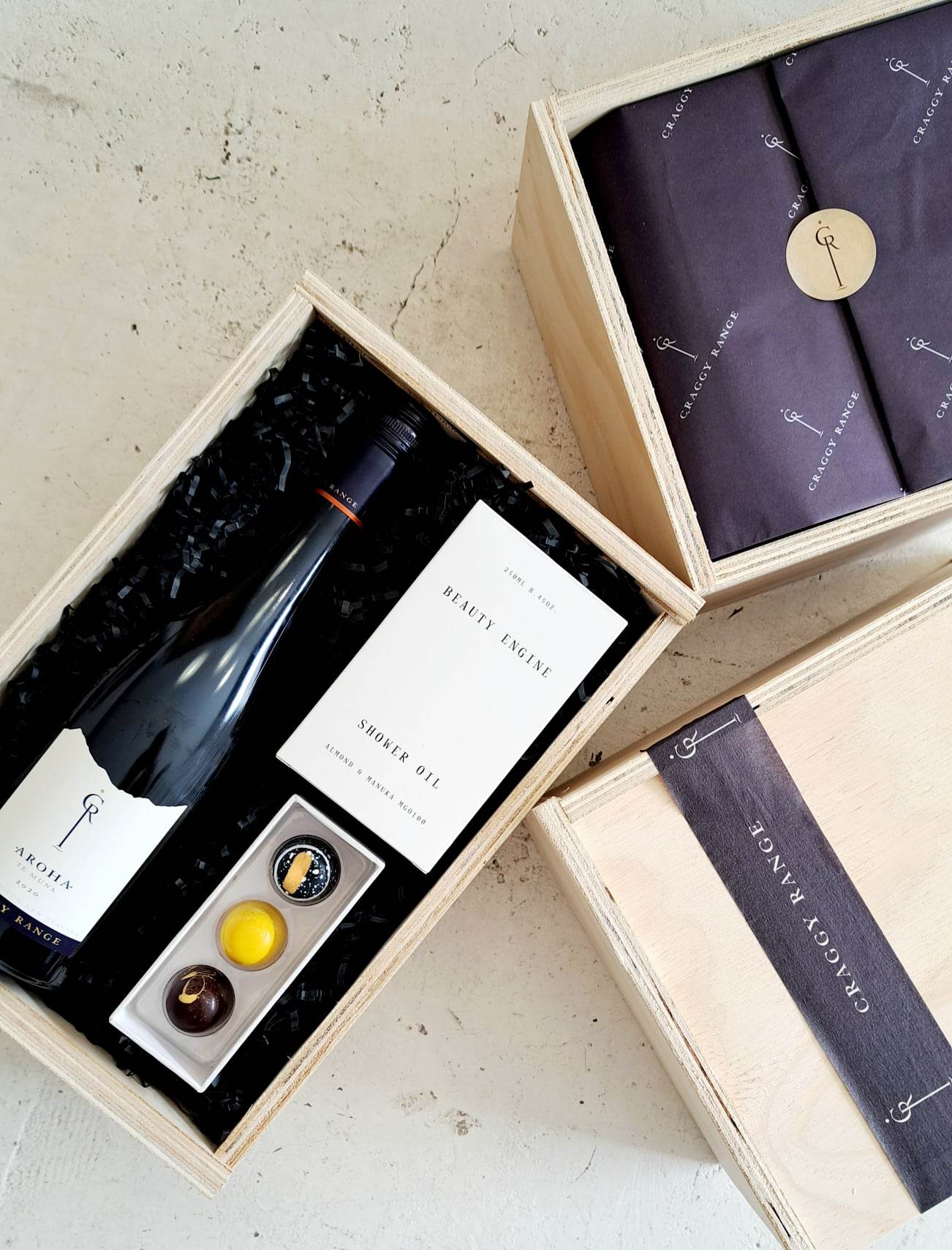 Gift boxes, gift hampers and gifts baskets delivery across New Zealand by Bundle + Blooms