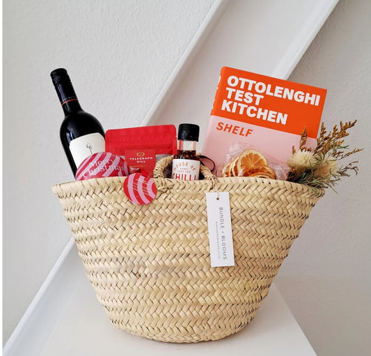 7 Gift Boxes and Gift Baskets for Your Staff This NZ Christmas 2024