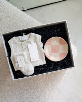 Thoughtful Baby Gifts to Celebrate Precious Moments This Spring