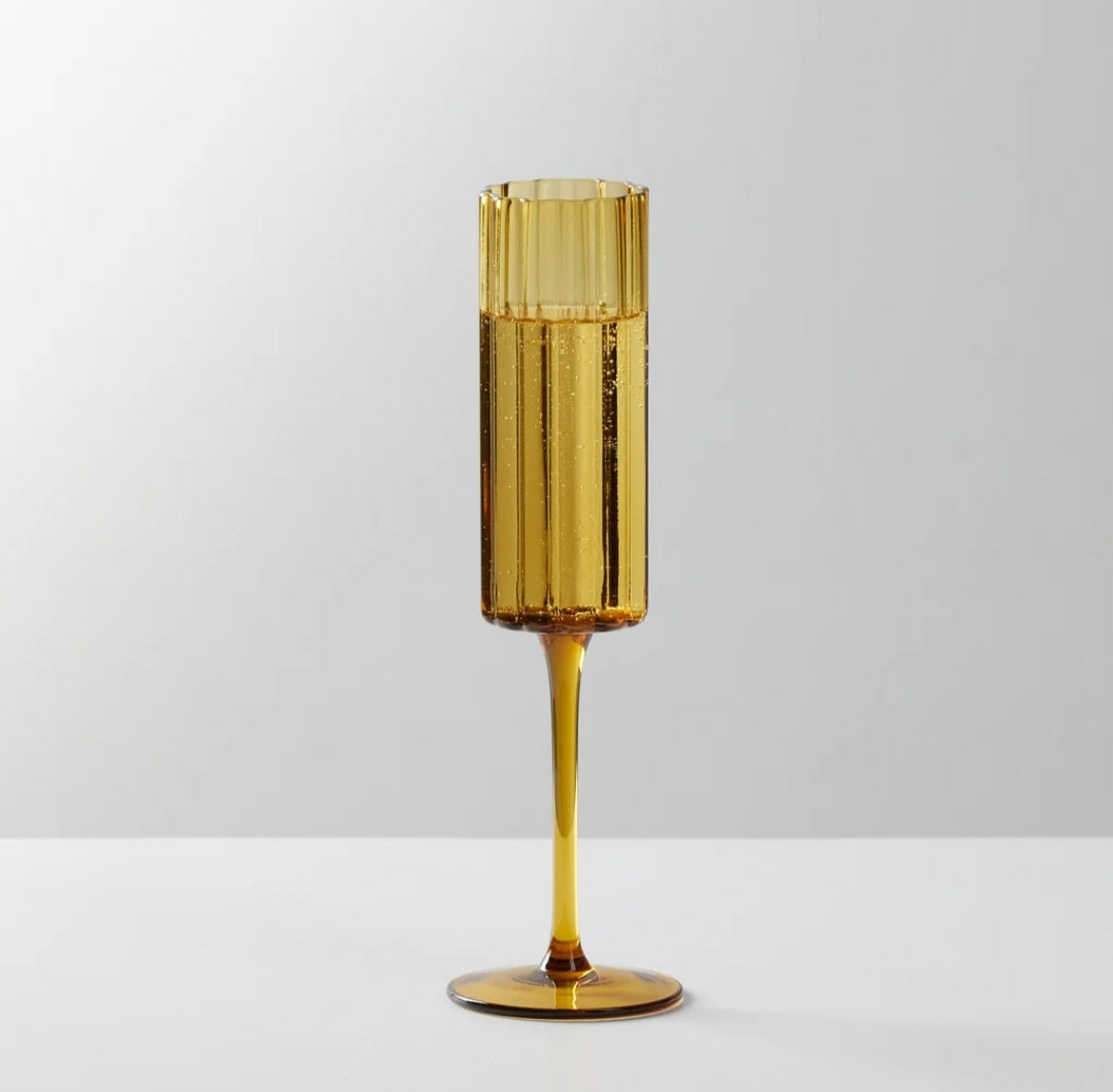 Wave champagne glass