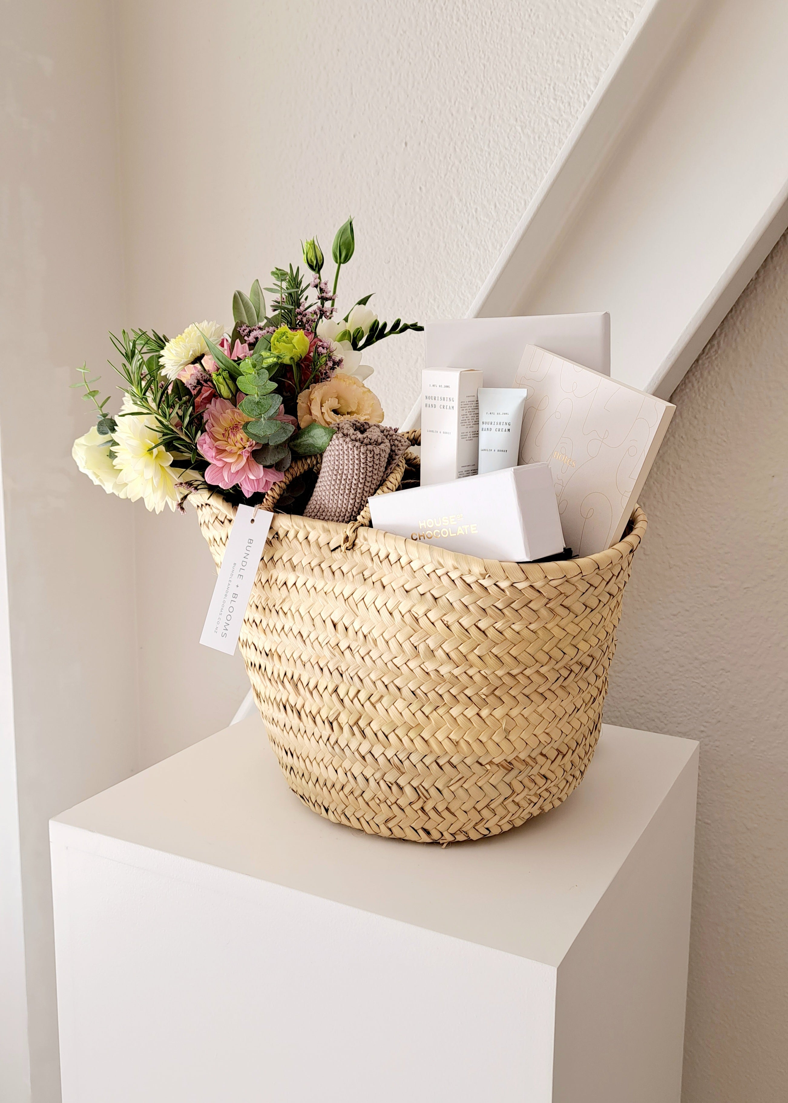 Bundle + Blooms Gift Baskets NZ Luxury Hampers